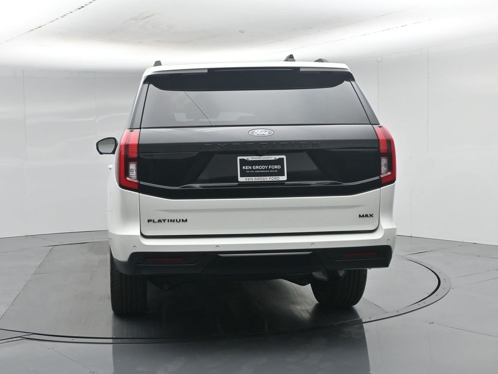 New 2027 White Ford Platinum image 32