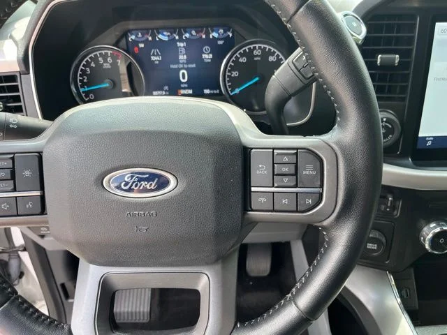 Used 2022 White Ford XLT image 19