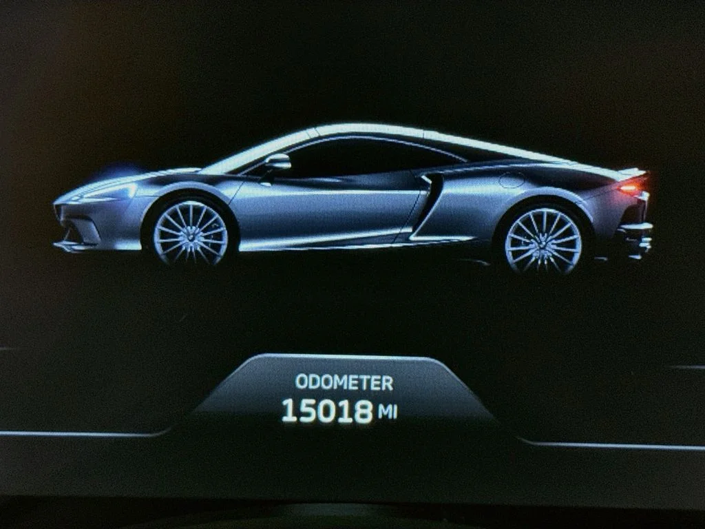 Certified Used 2023 McLaren Orange McLaren  image 12