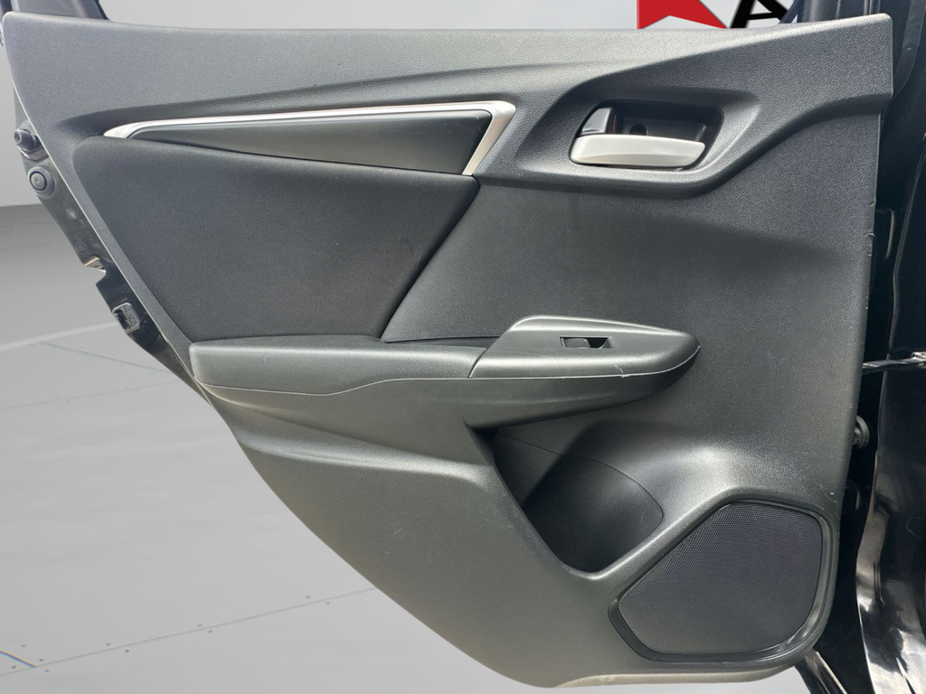 Used 2015  Honda LX image 24