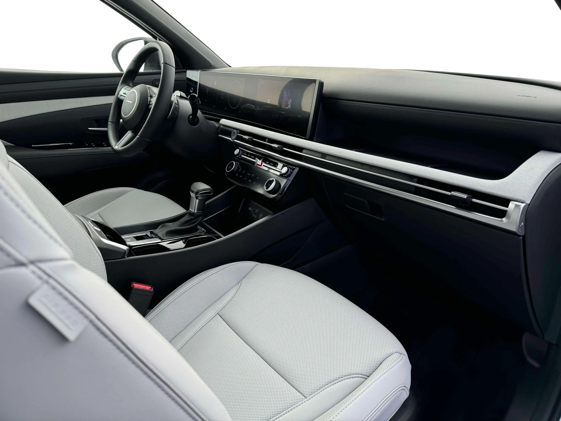 2025 Hyundai Santa Cruz Limited - Photo 15