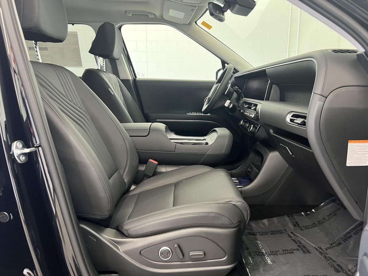 New 2026 Abyss Black Pearl Hyundai SEL Premium 8P image 30