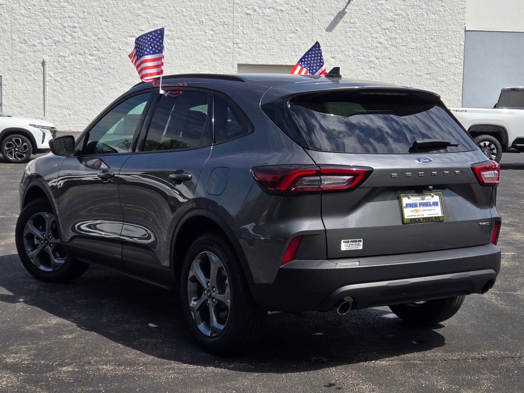 2025 Ford Escape ST-Line - Photo 15