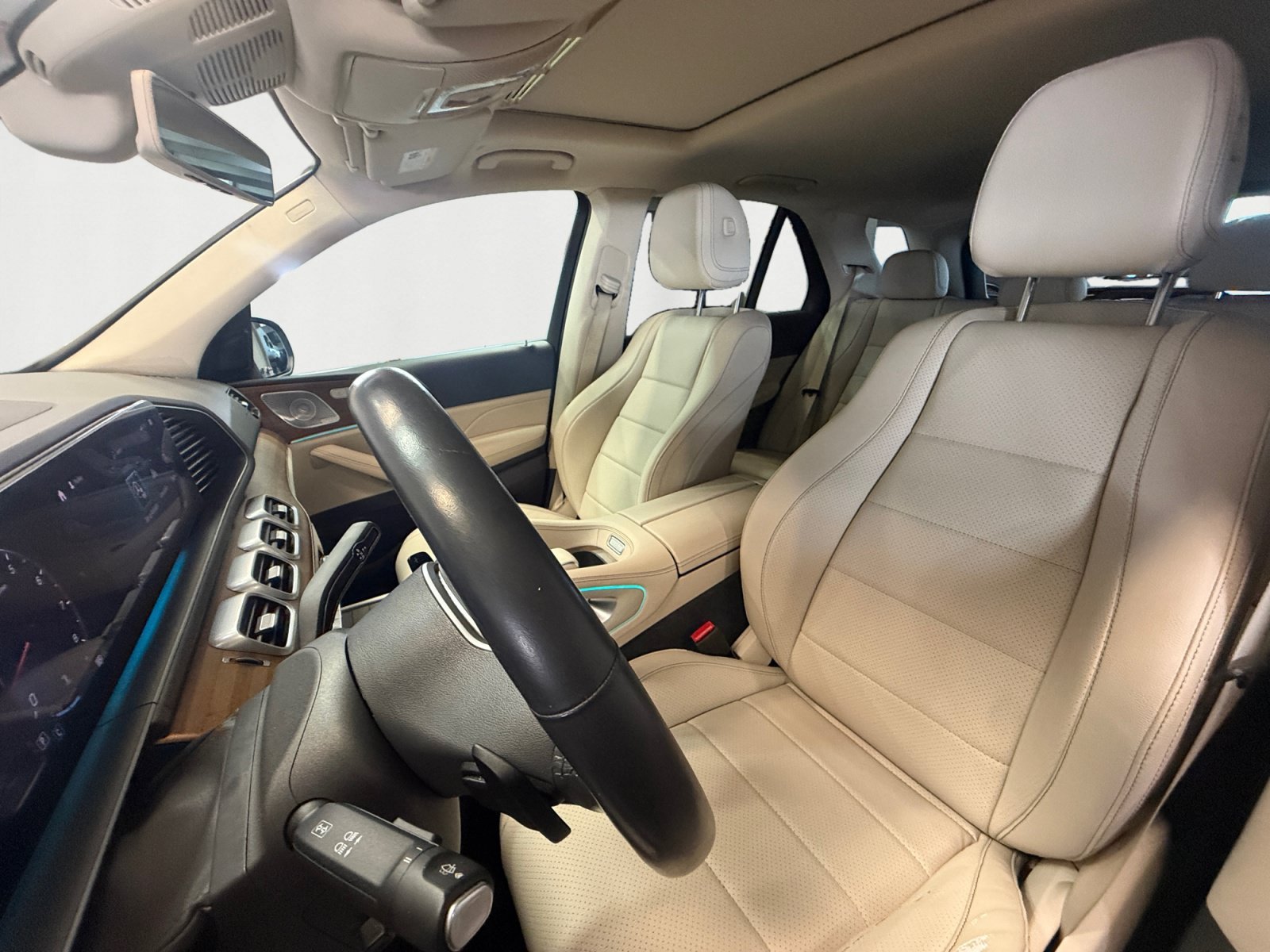 Used 2020 Mojave Silver Metallic Mercedes-Benz GLE 350 image 10