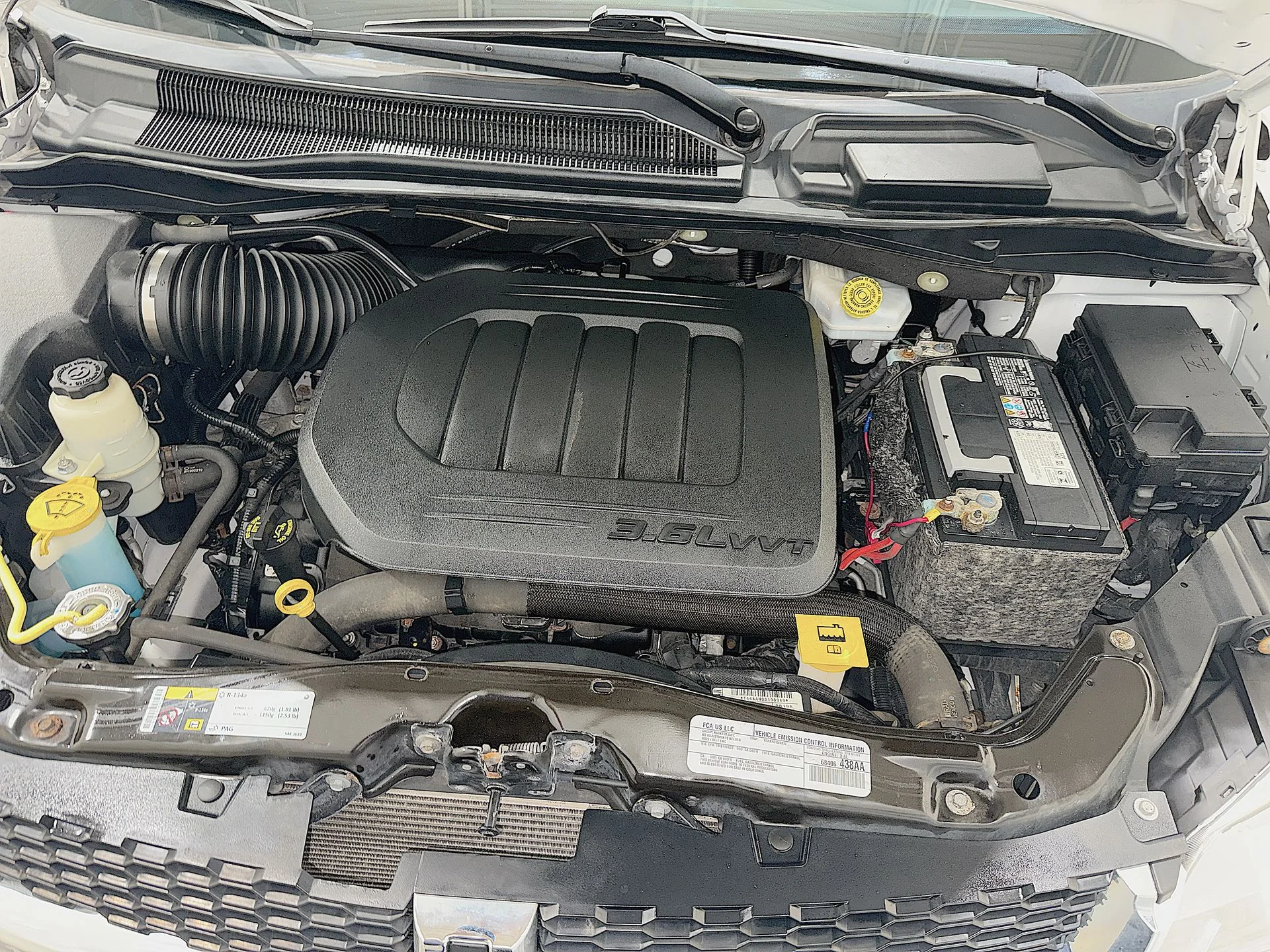 Used 2019 White Dodge SE image 26