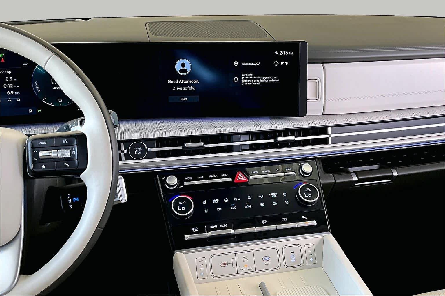 Used 2025 Rockwood Green Hyundai Calligraphy image 7