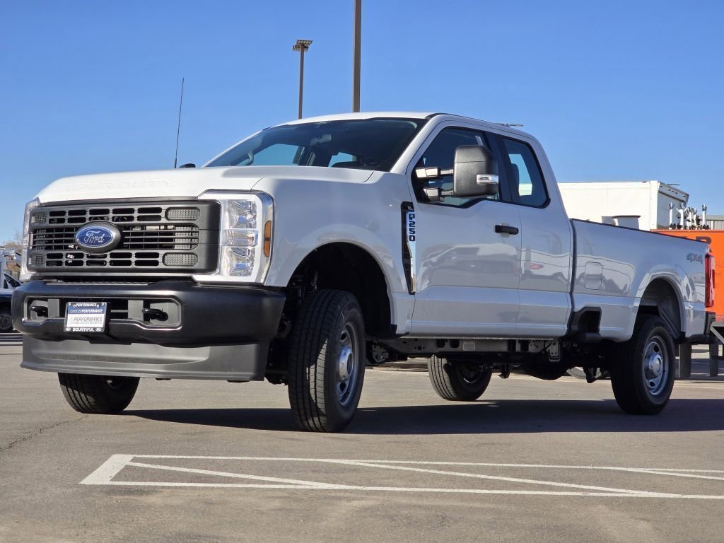 New 2026 Oxford White Ford XL image 18