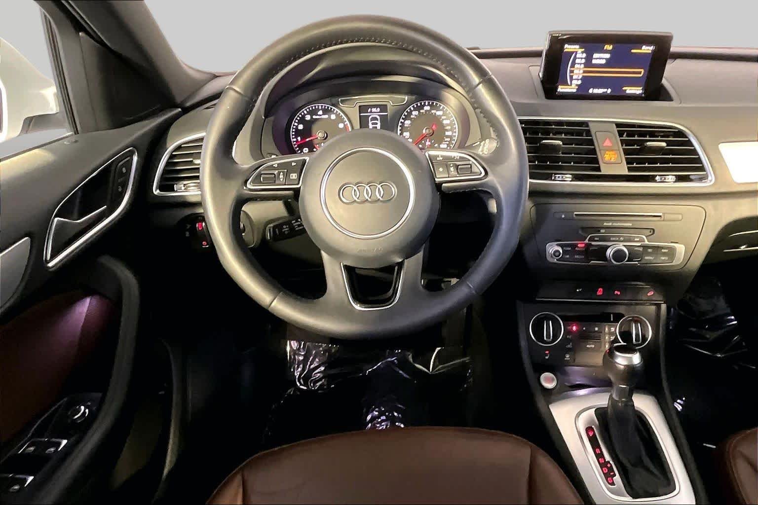 Used 2017 Brilliant Black Audi Premium Plus image 6