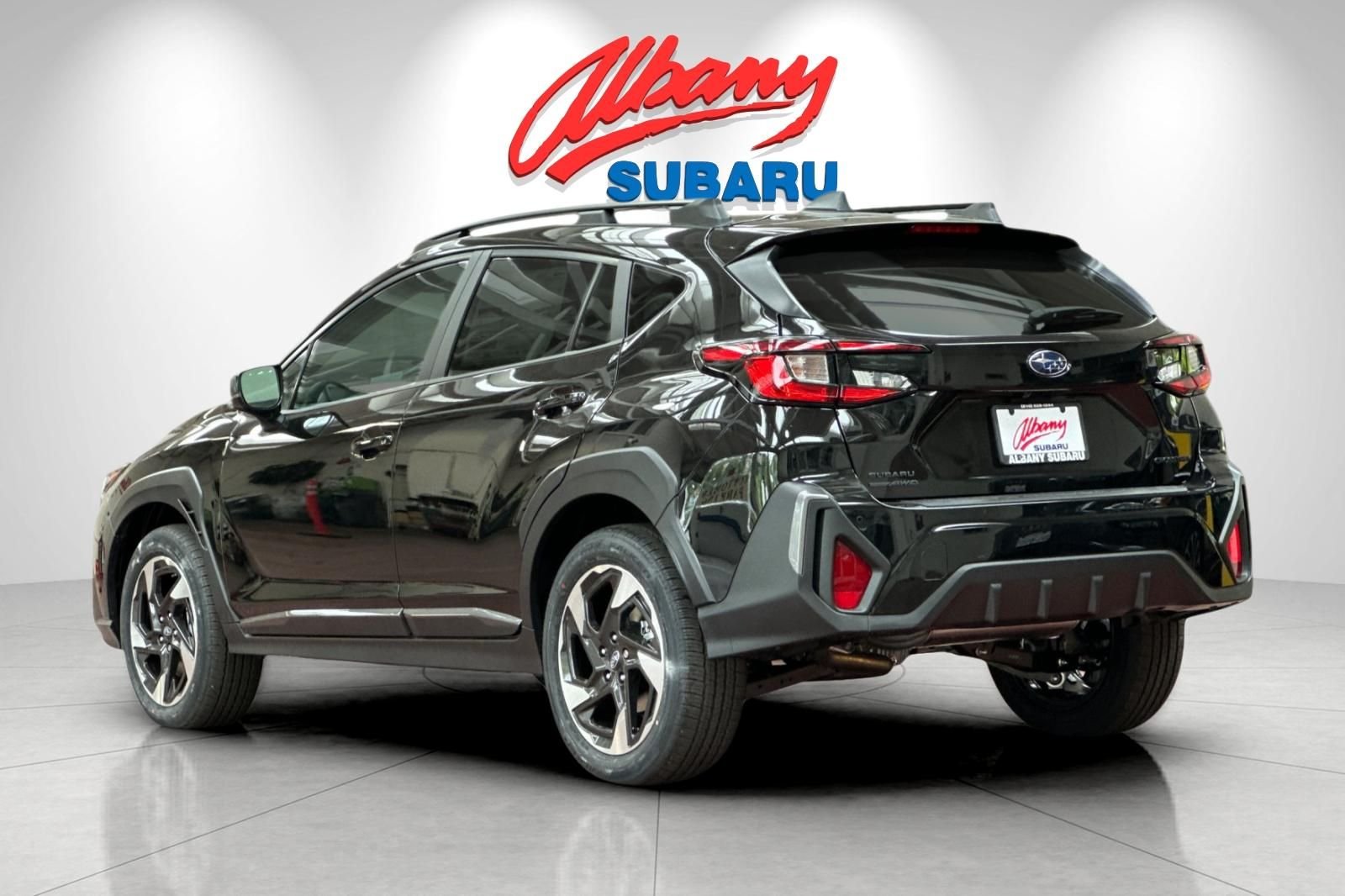 New 2026 CRYSTAL BLACK SILICA Subaru Limited image 6