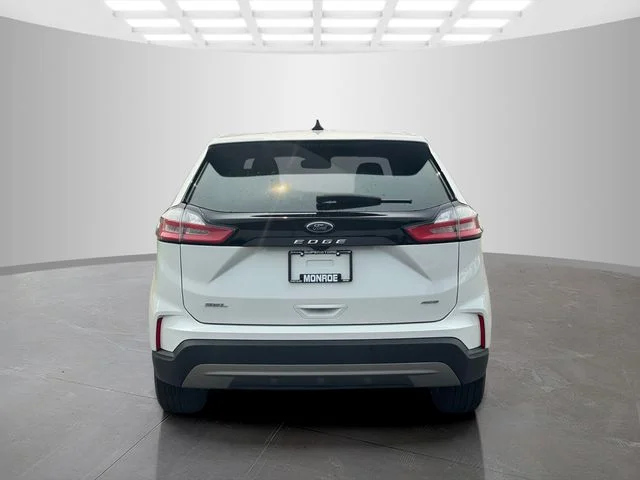 Used 2023 White Ford SEL image 6