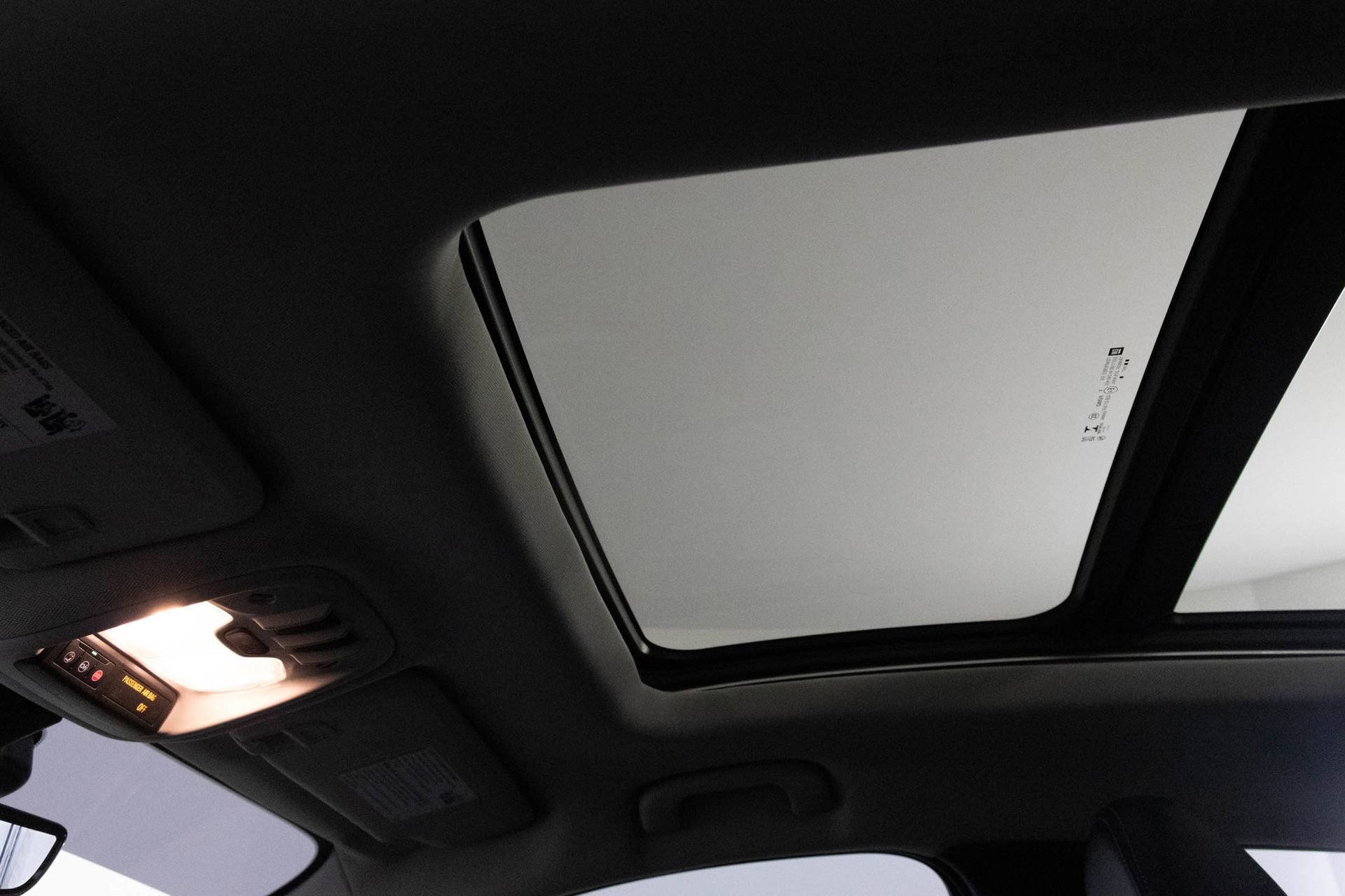 2023 CHEVROLET BOLT EUV - Image 31