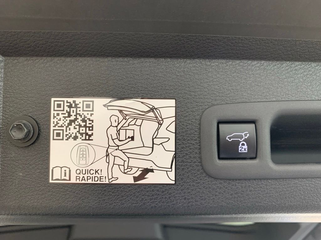 2024 Toyota Sienna XLE - Photo 18
