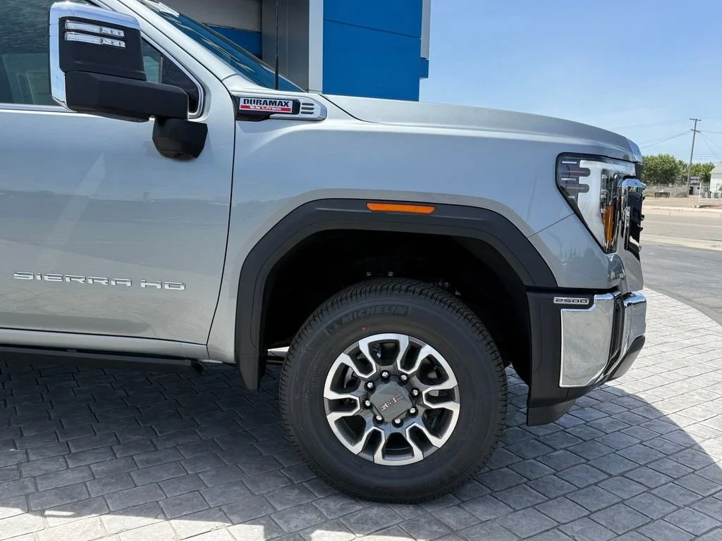 New 2026 Sterling Metallic GMC SLT image 5
