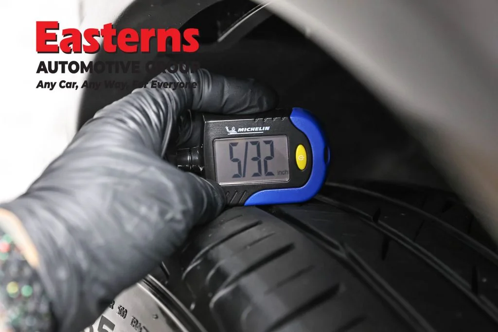 Used 2024 Blue Nissan SV image 27