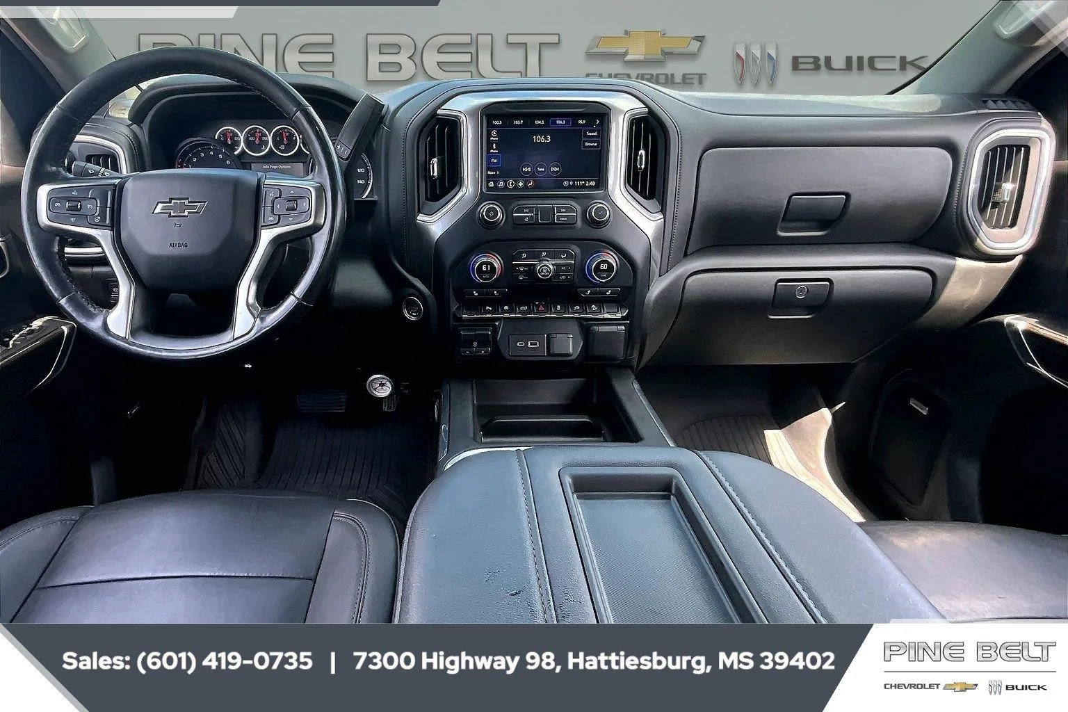 Used 2022 Shadow Gray Metallic Chevrolet RST image 14