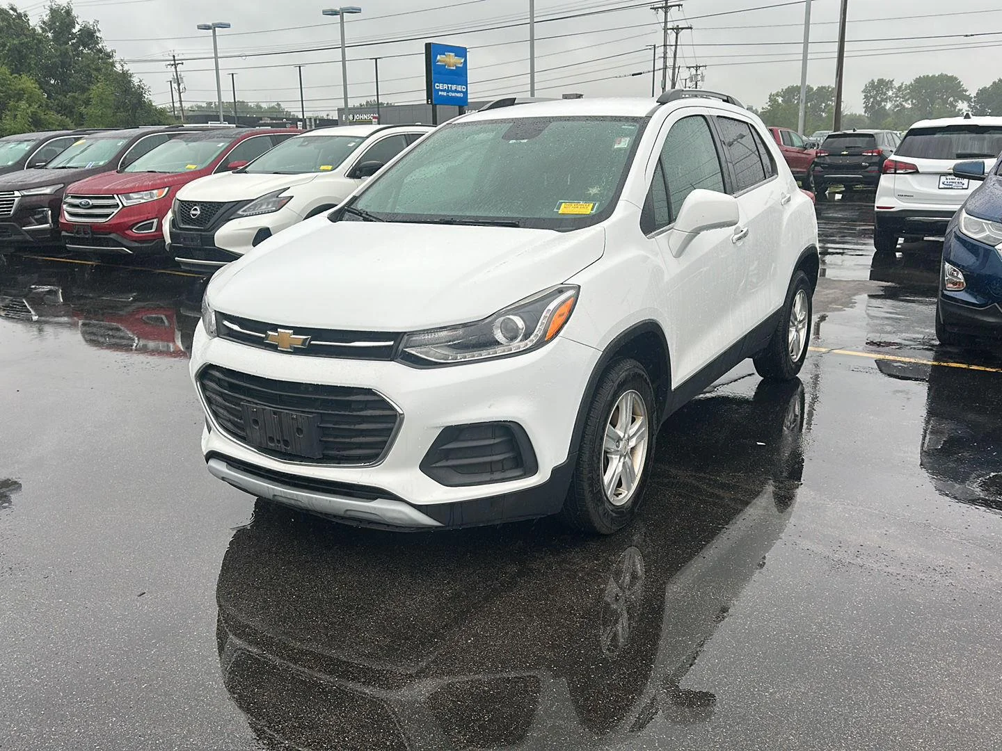 Used 2019 SUMMIT WHITE Chevrolet LT image 5