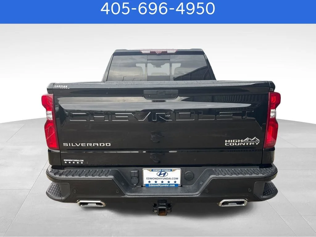 Pre-Owned 2021 Chevrolet Silverado 1500 High Country