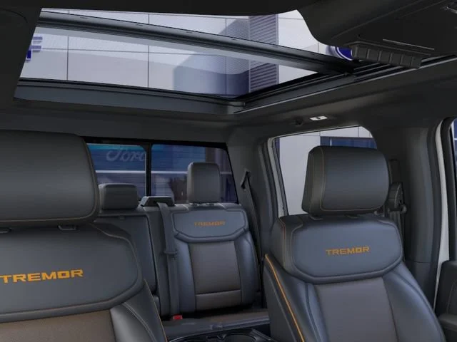 New 2026 Oxford White Ford Tremor image 22