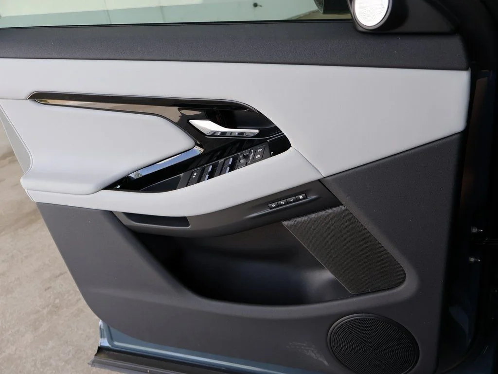 2026 Land Rover Range Rover Evoque Dynamic SE - Photo 66