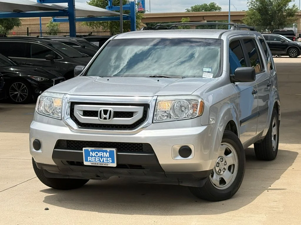 2011 Honda Pilot LX's photo