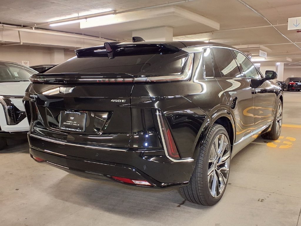New 2026 Stellar Black Metallic Cadillac Signature Luxury image 8