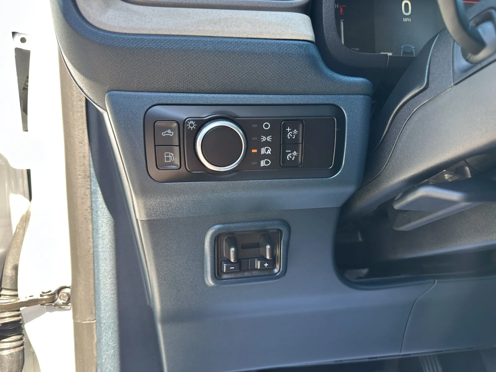 Used 2026 White Ford Lariat image 16