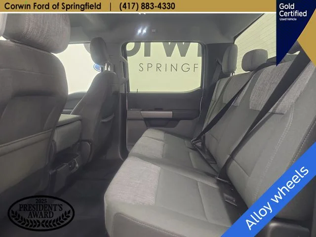 Certified Used 2025 Oxford White Ford XLT image 19