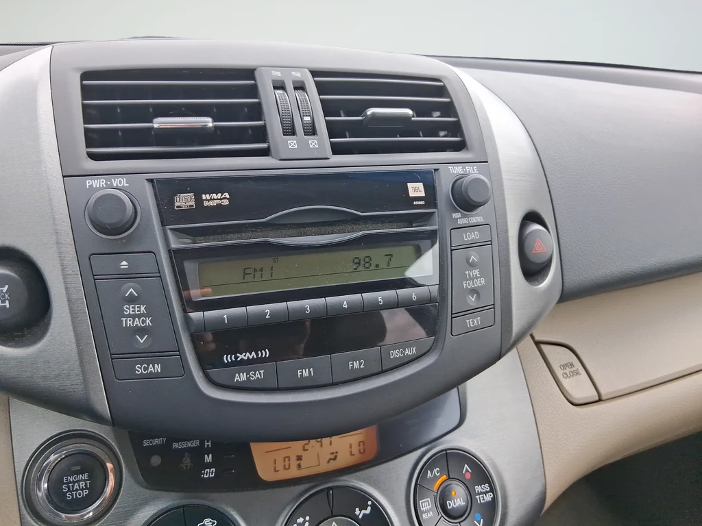Used 2010 Brown Toyota Limited image 15