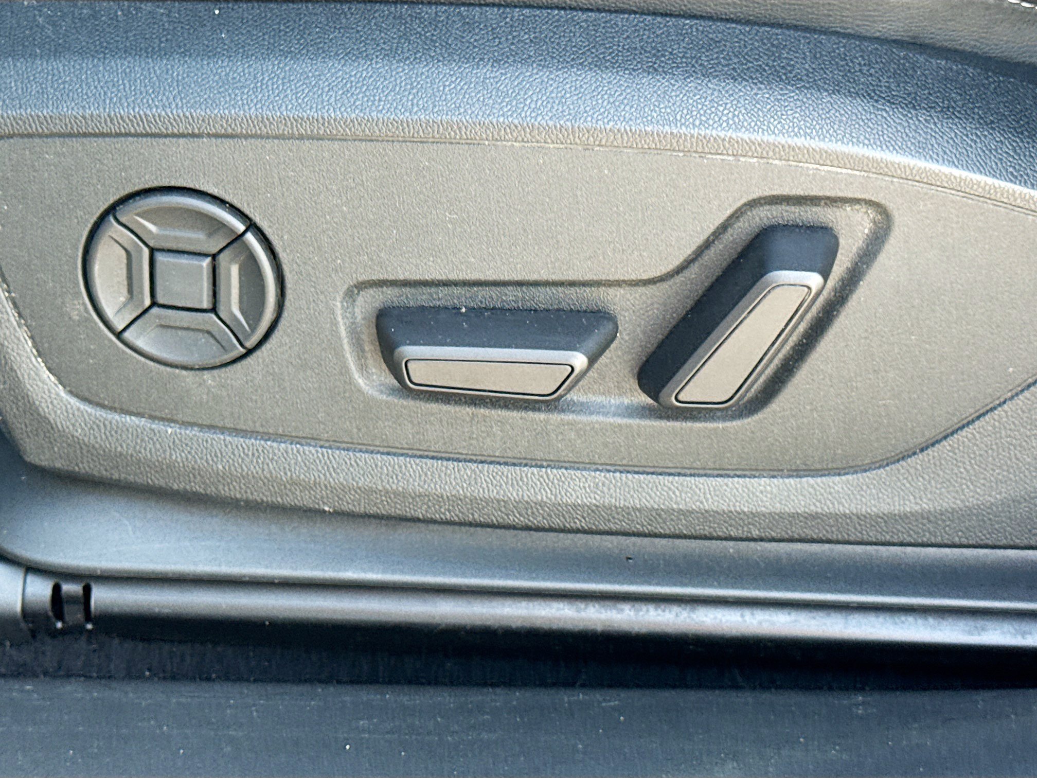 Used 2023 Pebble Gray Audi Premium Plus image 24