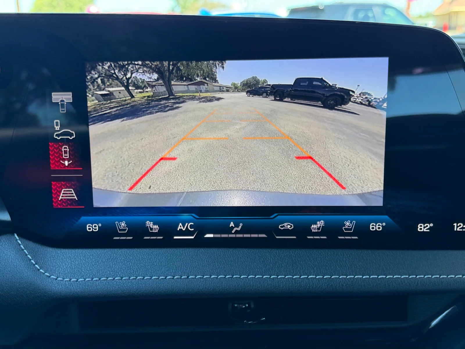 2027 Chevrolet Corvette 2LZ - Photo 21