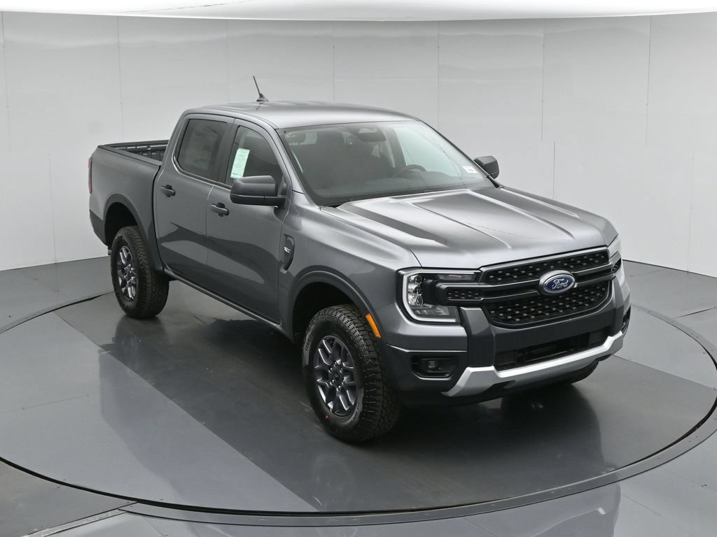 New 2026 Carbonized Gray Metallic Ford XLT image 35