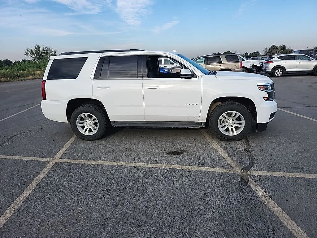 Used 2017 White Chevrolet LS image 12