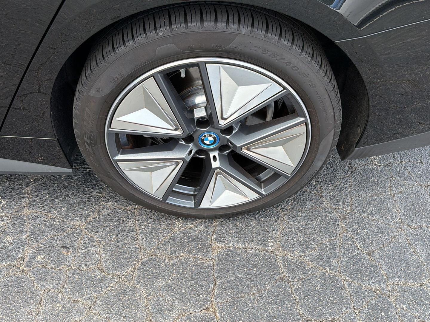 Used 2023 Black Sapphire Metallic BMW eDrive35 image 37