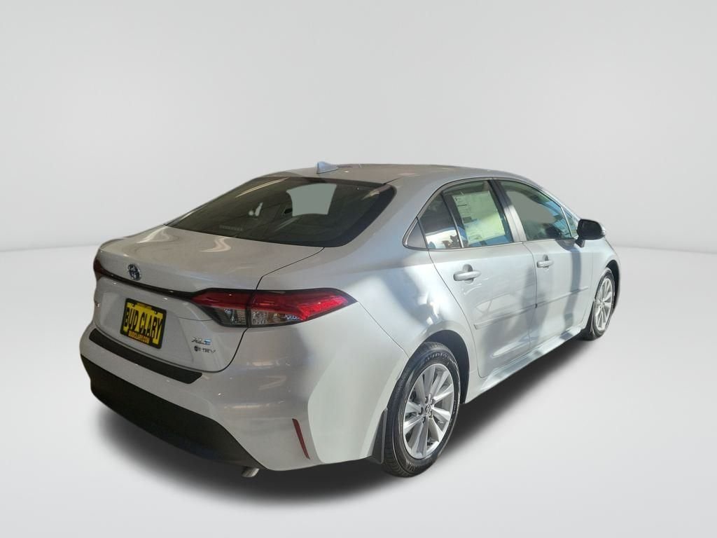 2025 Toyota Corolla XLE - Photo 6