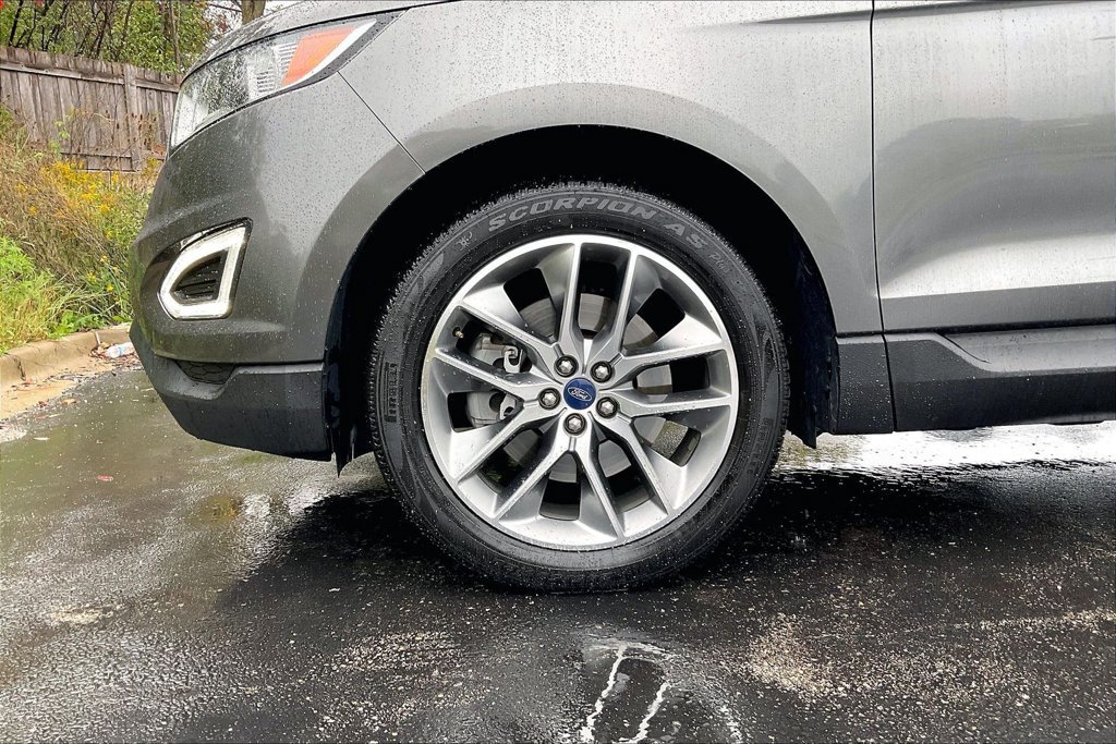 Used 2016 Gray Ford Titanium image 8