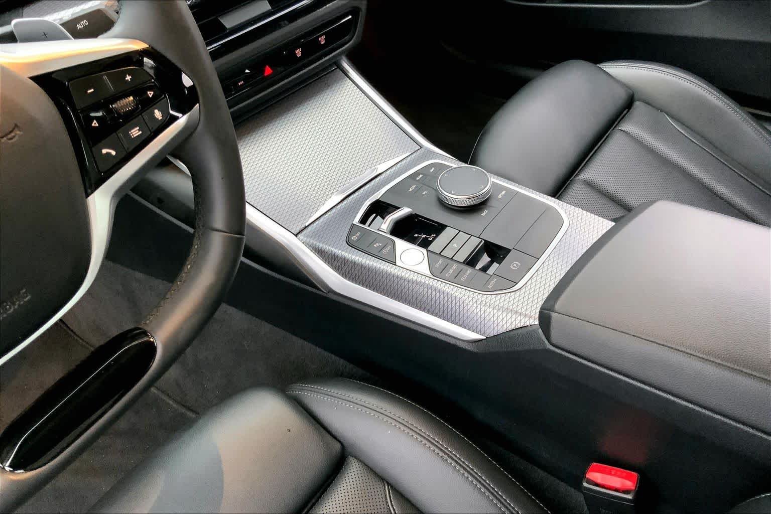 Used 2026 Mineral White Metallic BMW 430i xDrive image 16