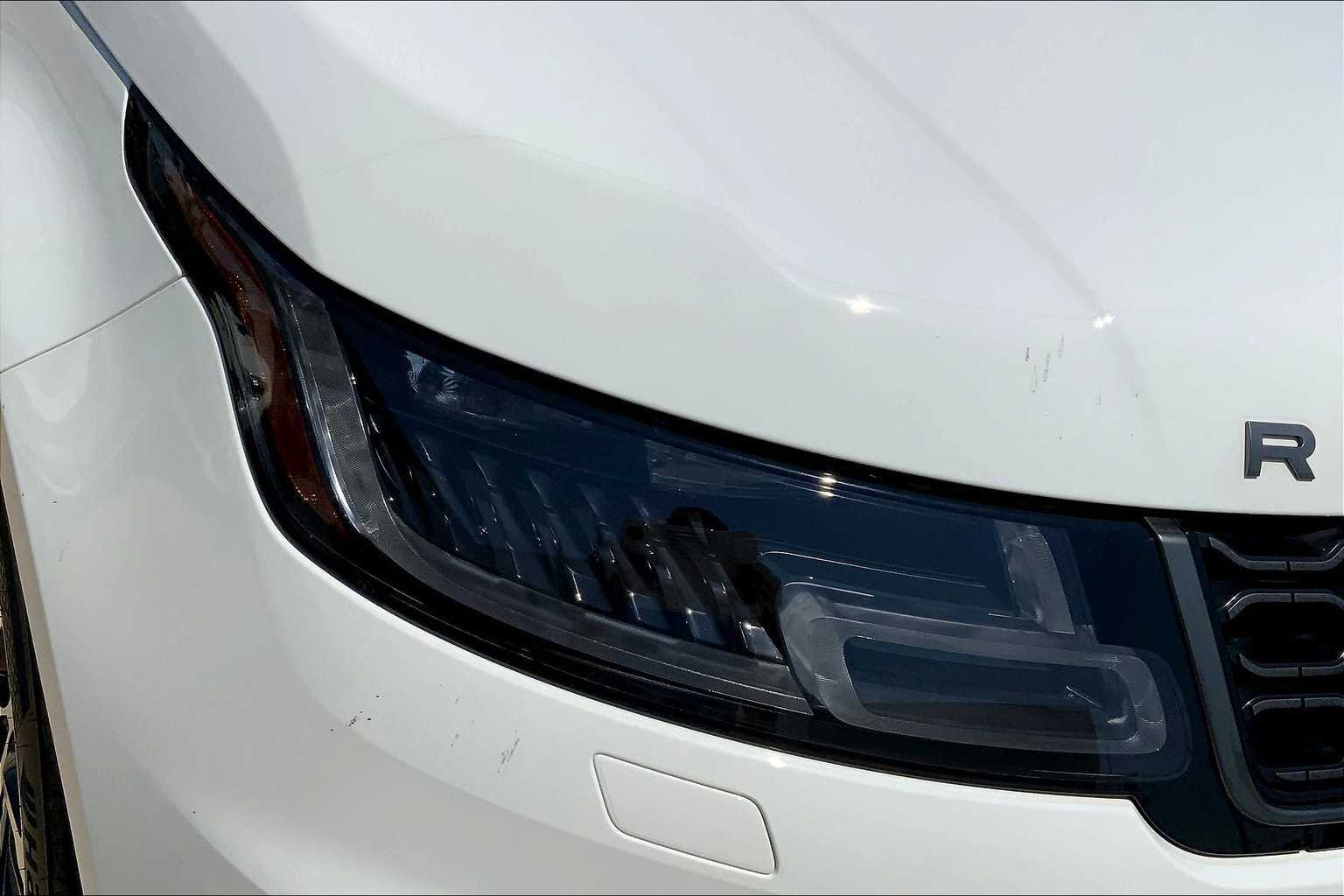 Used 2021 Fuji White Land Rover HSE Silver Edition image 51