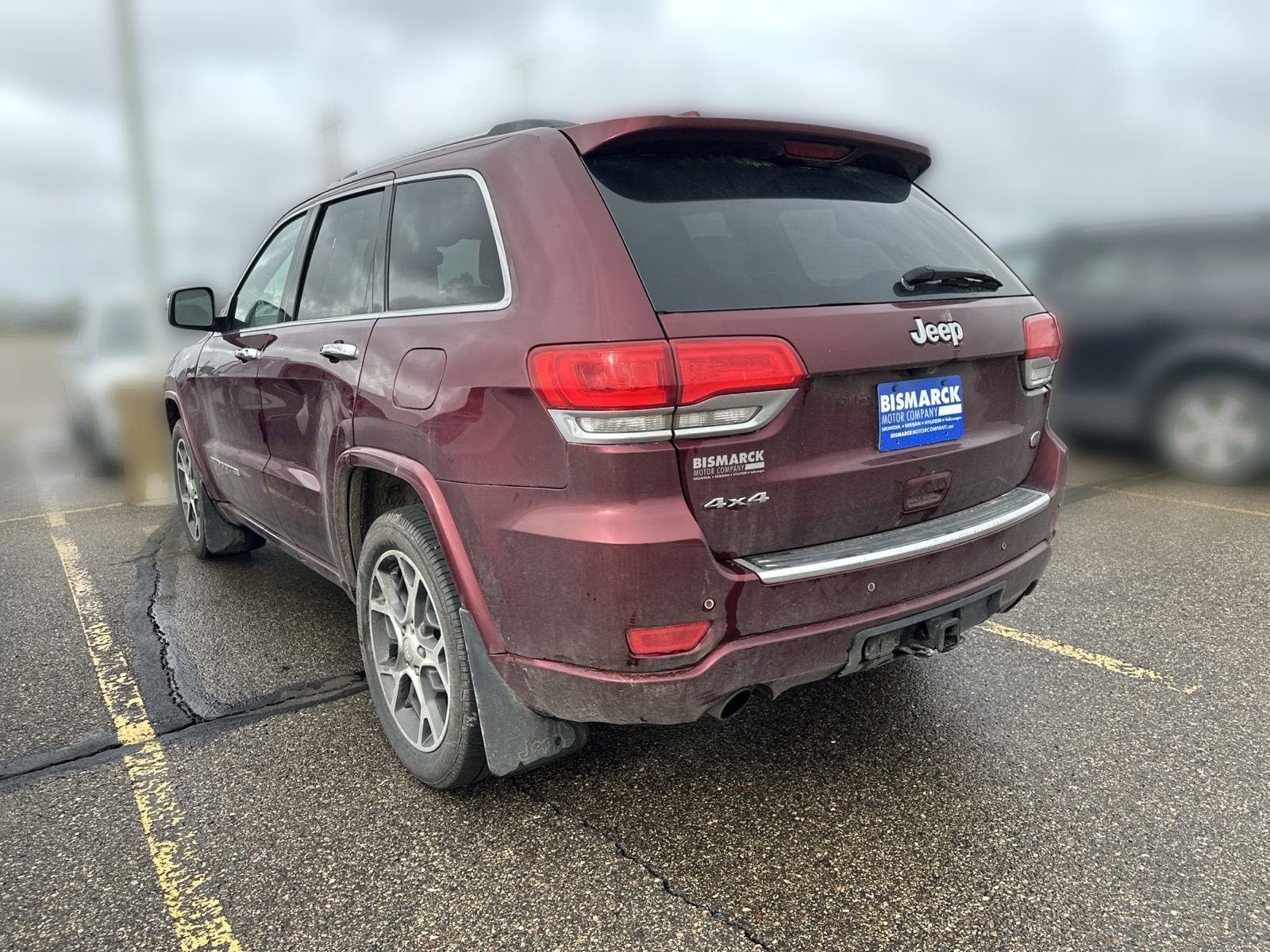 Used 2019 Red Jeep Overland image 4