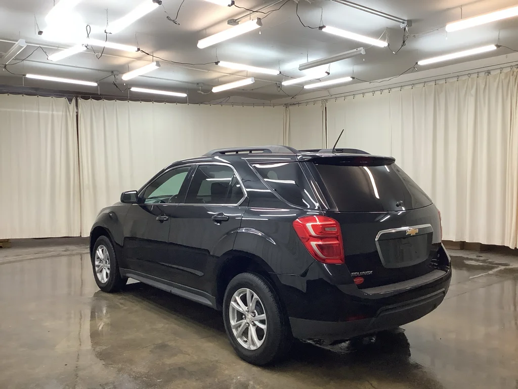 Used 2017 Mosaic Black Metallic Chevrolet LT image 9