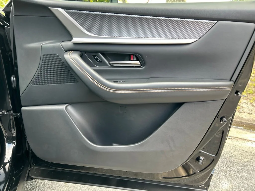 New 2026 Black Mazda 3.3 Turbo Premium image 31