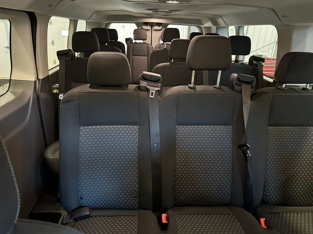 Used 2023 Silver Ford XL image 27