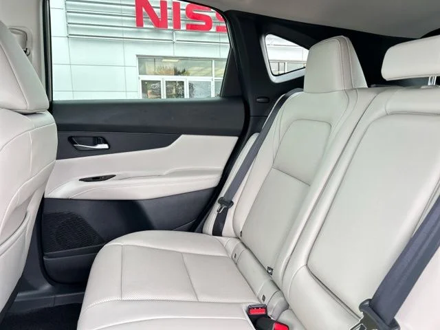 New 2026 Champagne Silver Metallic Nissan SL image 60