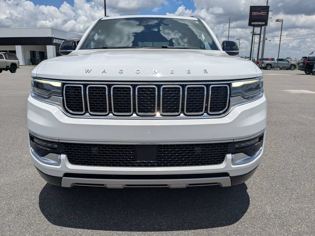 Used 2024 White Jeep Series II image 9