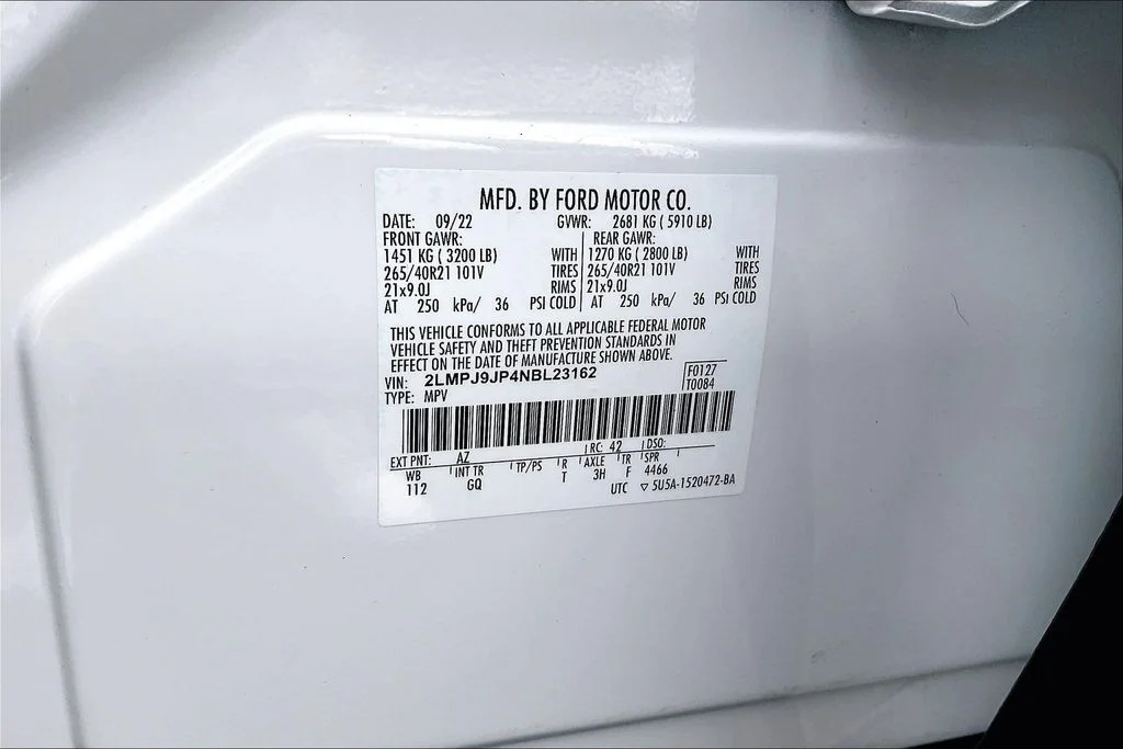 Used 2022 White Lincoln Black Label image 34