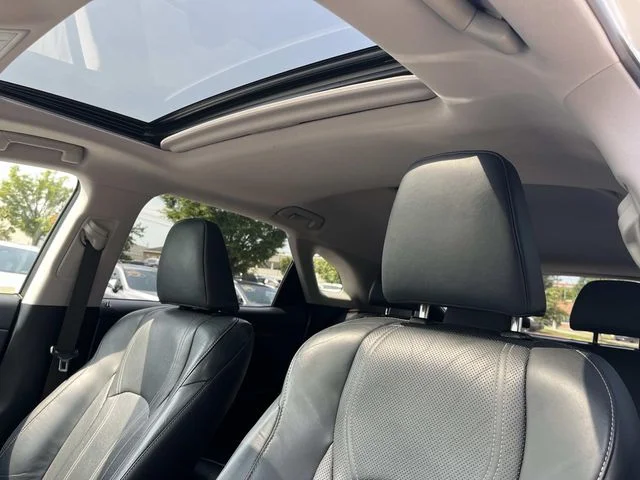 Used 2017 White Lexus 350 image 32