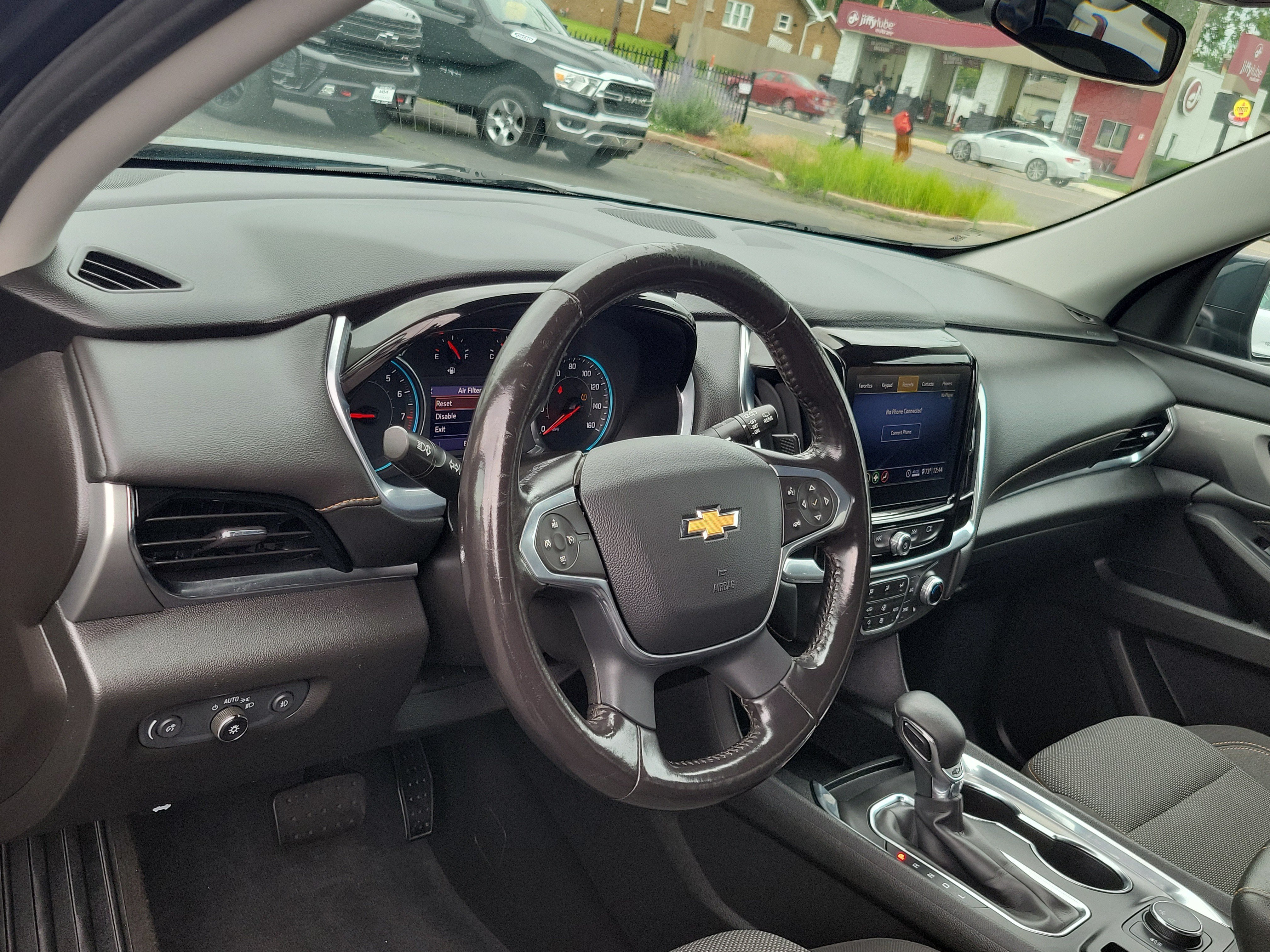Used 2021 Graphite Metallic Chevrolet LT Cloth image 18