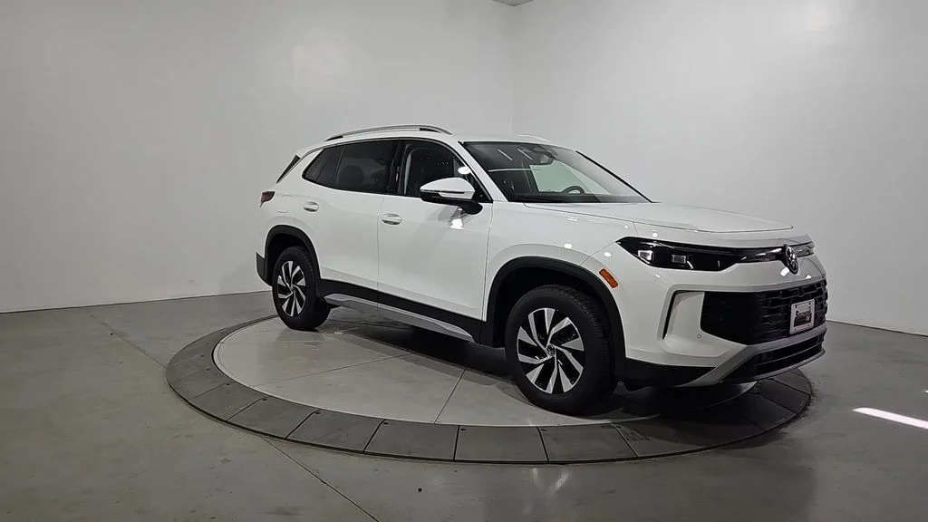 New 2026 White Volkswagen 2.0T S image 7