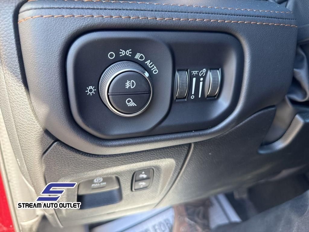 2023 RAM Ram 1500 Pickup Longhorn - Photo 15