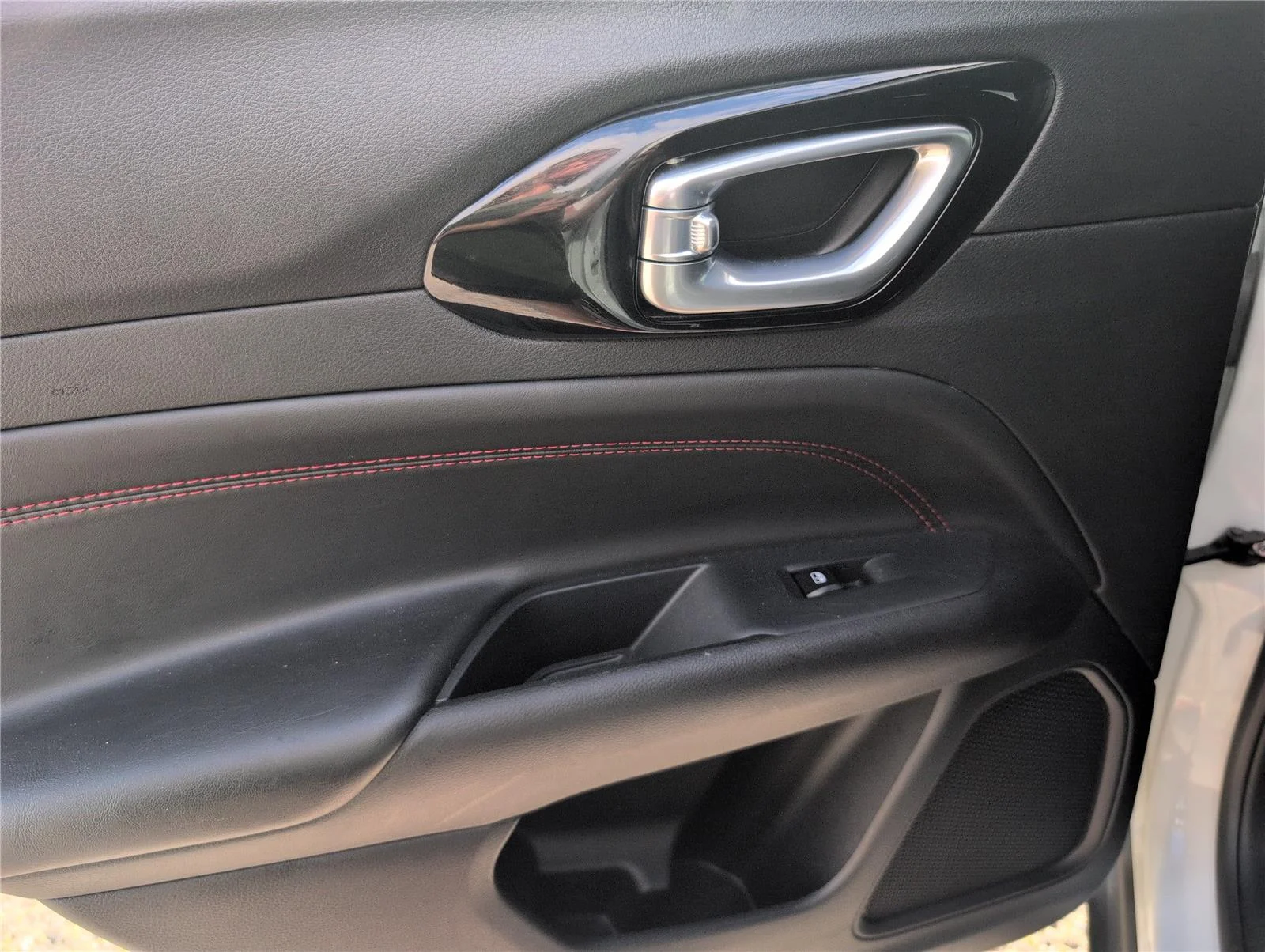 2025 Jeep Compass Trailhawk - Photo 35