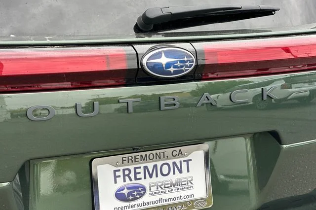 New 2026 DEEP EMERALD GREEN PEARL Subaru Premium image 24